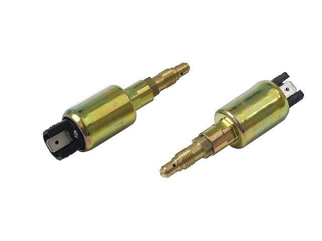 West Coast Metric - CARBURETOR IDLE CUT-OFF VALVE FOR 30 PICT CARB 12 VOLT BUG / GHIA / BUS