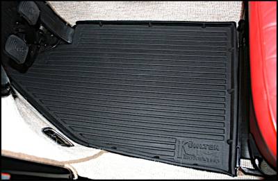 FRONT FLOOR MATS, BLACK 2 PIECE HARD PLASTIC RUBBER, *MADE IN USA* STD. BUG 1958-71