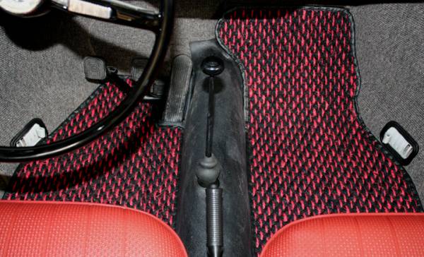 COCO MATS, RED & BLACK, FRONT & REAR 4 PIECE SET, BUG 1973-79 (Models With No Passenger Side Foot Rest)