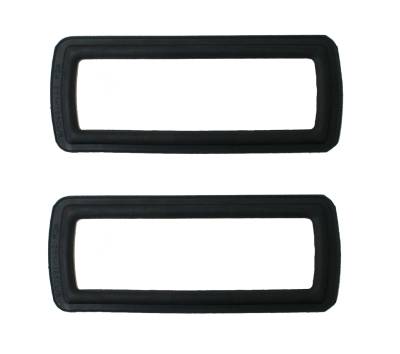 Exterior - Body Rubber & Plastic - SEALS, FRONT TURN INDICATOR, BUS 1968-72 *MADE IN USA BY WCM*